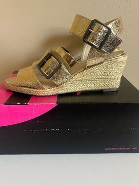 Michael Antonio crinkly gold metallic wedge espadrille sandals with buckles